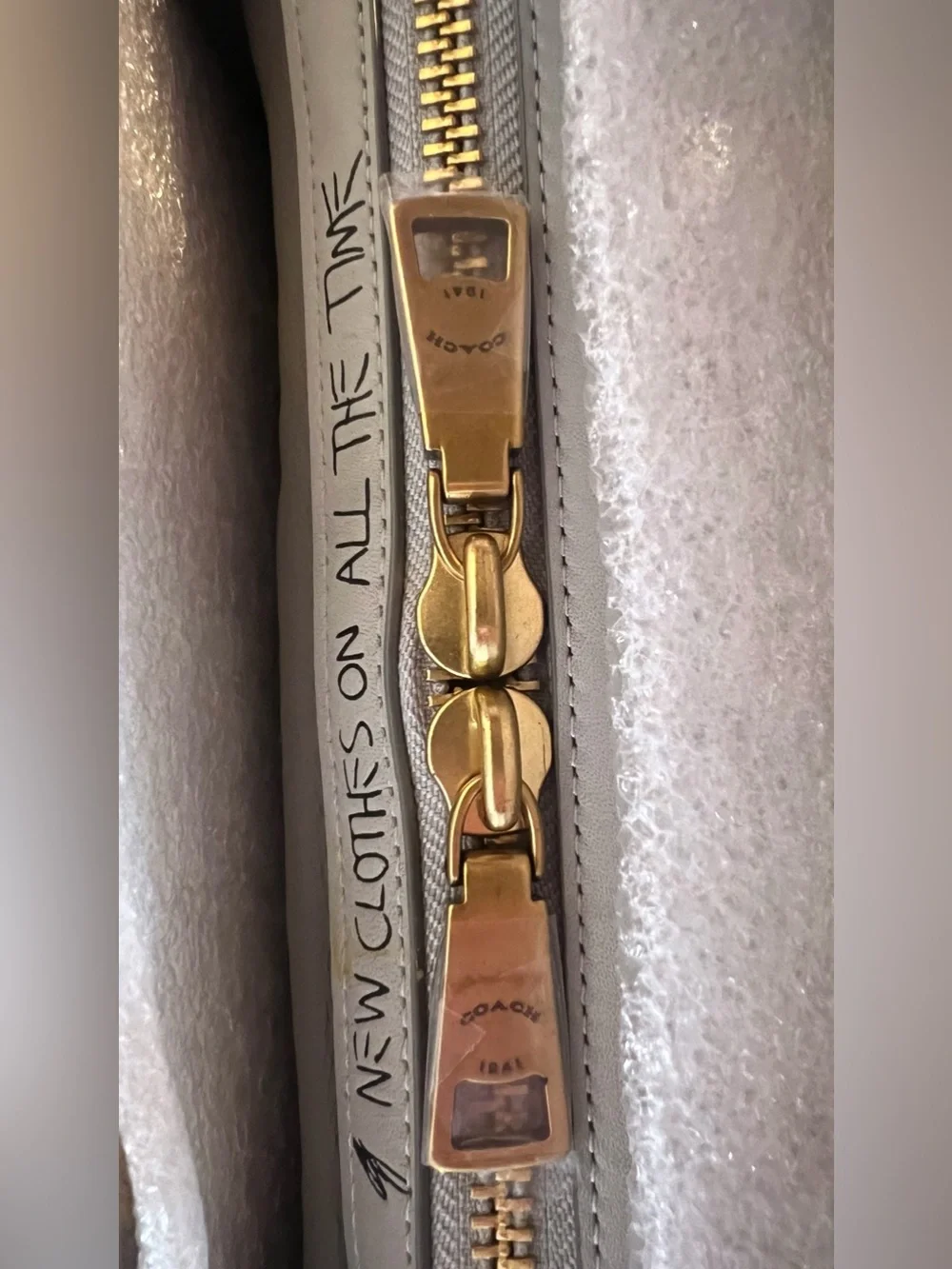 Coach X Jean Michel Basquiat Rogue 25 W/Sneakskin detail